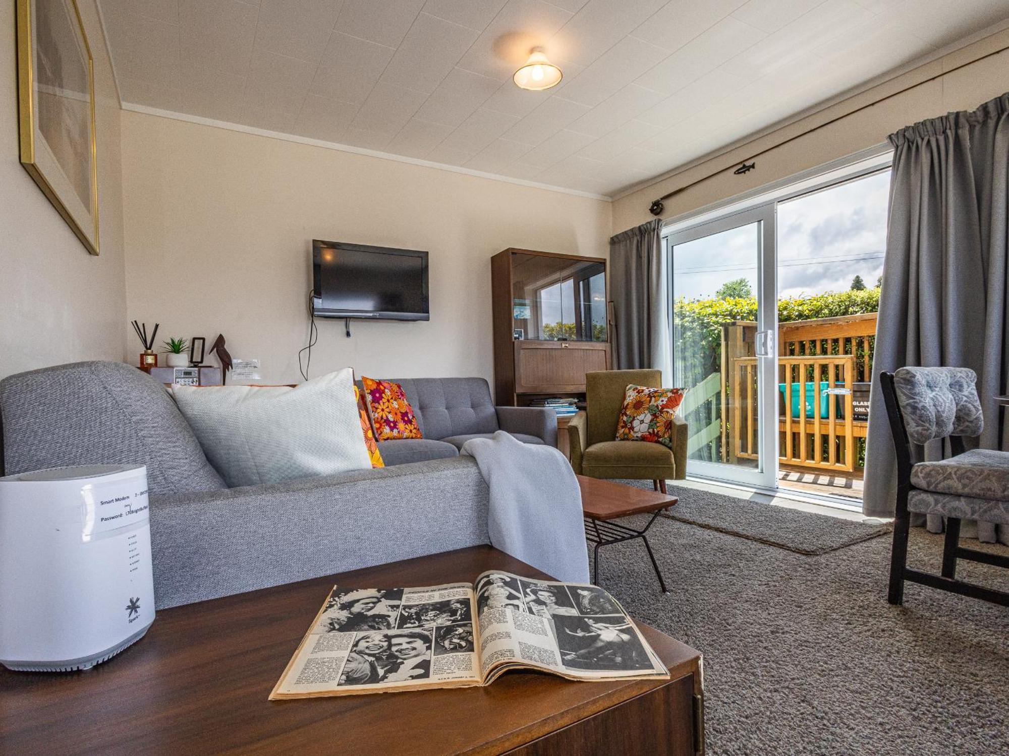 Central Riverside Retreat - Taupo Holiday Home Exterior foto